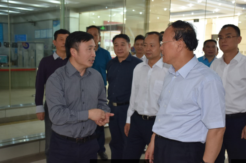 河北省政协副主席姜德果带队莅临汇赢考察去产能工作(图1)