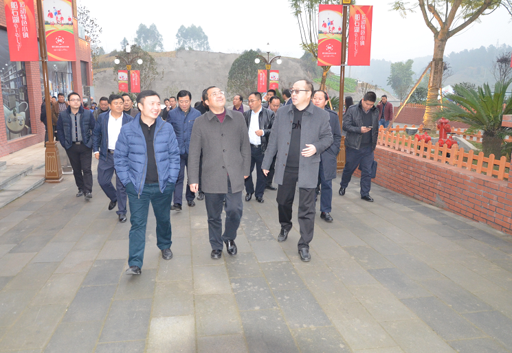 会理县政府领导莅临汇赢国际调研(图2)