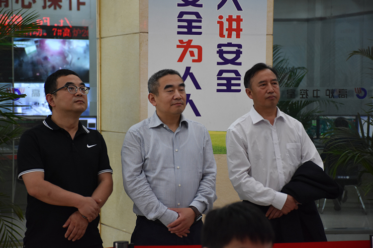 国网内江供电公司总经理贺军一行莅临汇赢连界区域考察交流(图2)