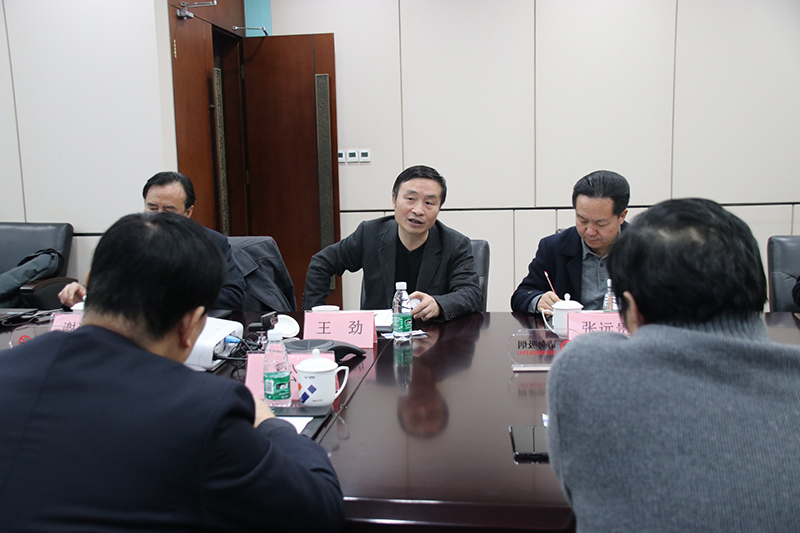 四川能投集团到汇赢国际开展交流洽谈(图4) 四川能投集团到汇赢国际开展交流洽谈(图4)