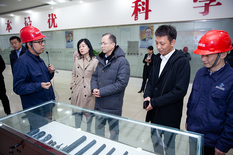天津东疆保税港区管委会副主任白新宇一行莅临汇赢洽谈合作(图5)