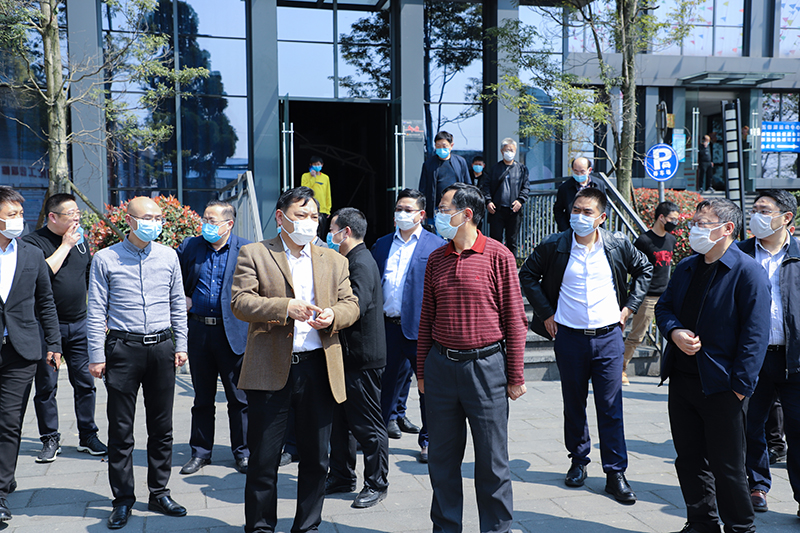 四川省人社厅领导莅临汇赢国际连界基地调研(图2)