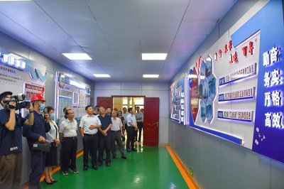 内江市人大常委会办公室到访汇赢国际