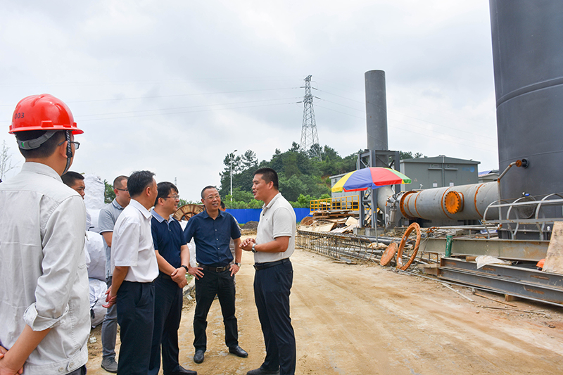 经济和信息化厅技改处处长孙仁伟一行到汇赢连界基地调研(图2)