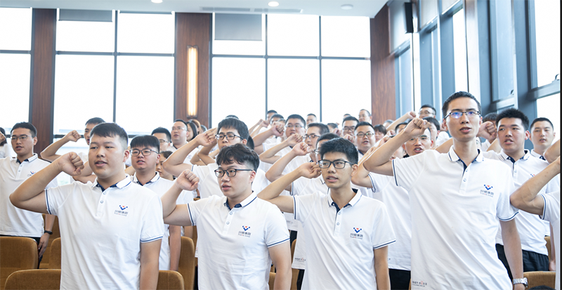 汇赢国际举行大学生迎新会(图4)