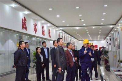 中航安盟到汇赢连界基地考察交流