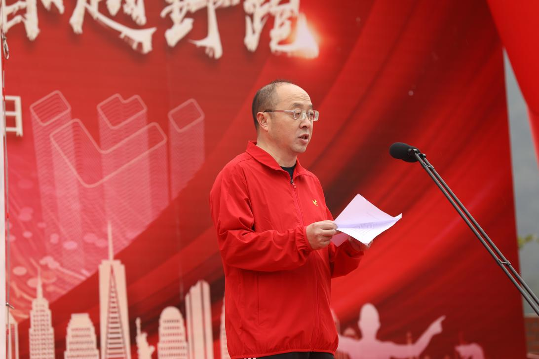 坚守底线  砥砺前行 ——汇赢员工自发组织2022年迎新春全民健身跑(图3)