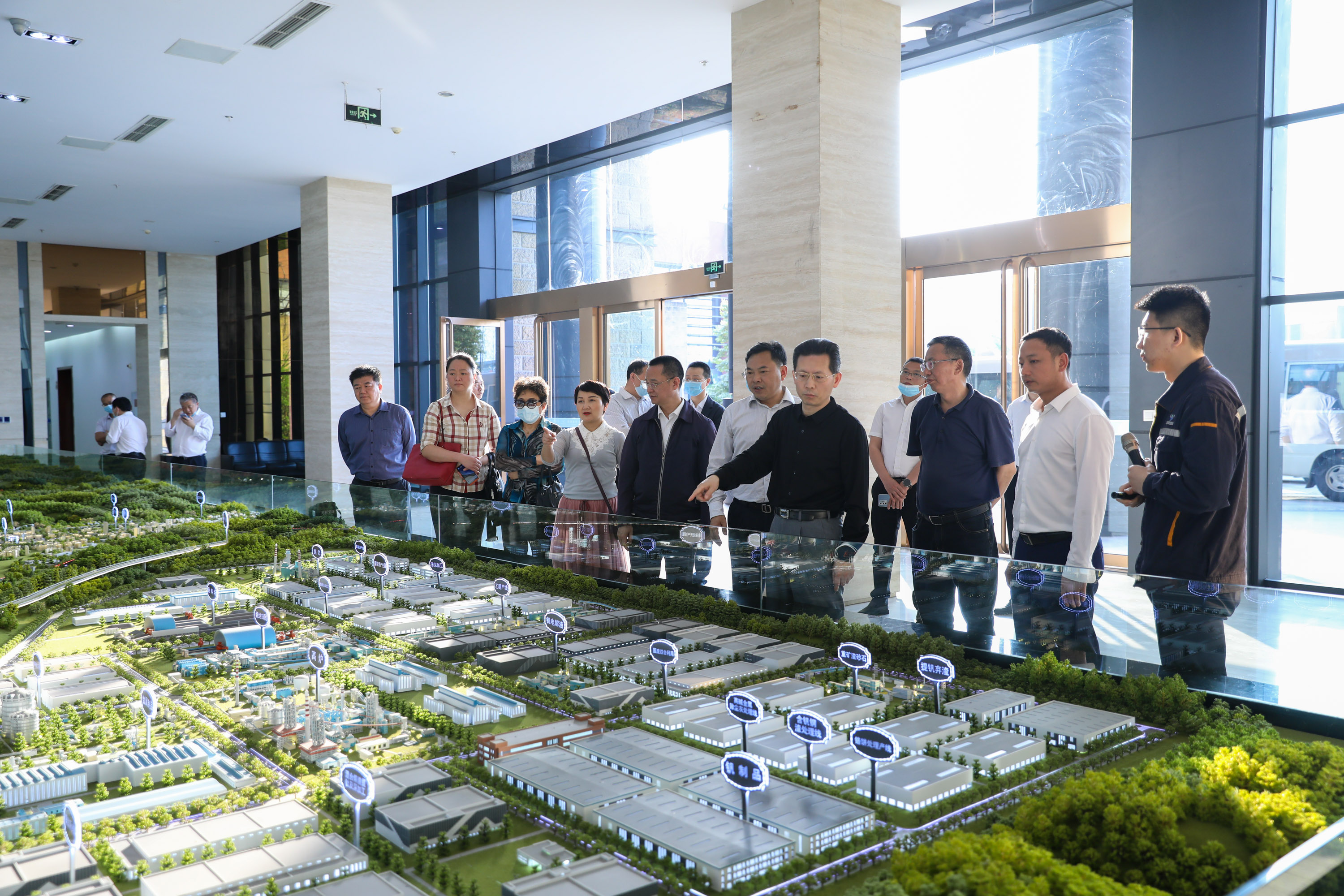 内江市人大常委会魏红锋一行到汇赢连界基地专题调研(图5)