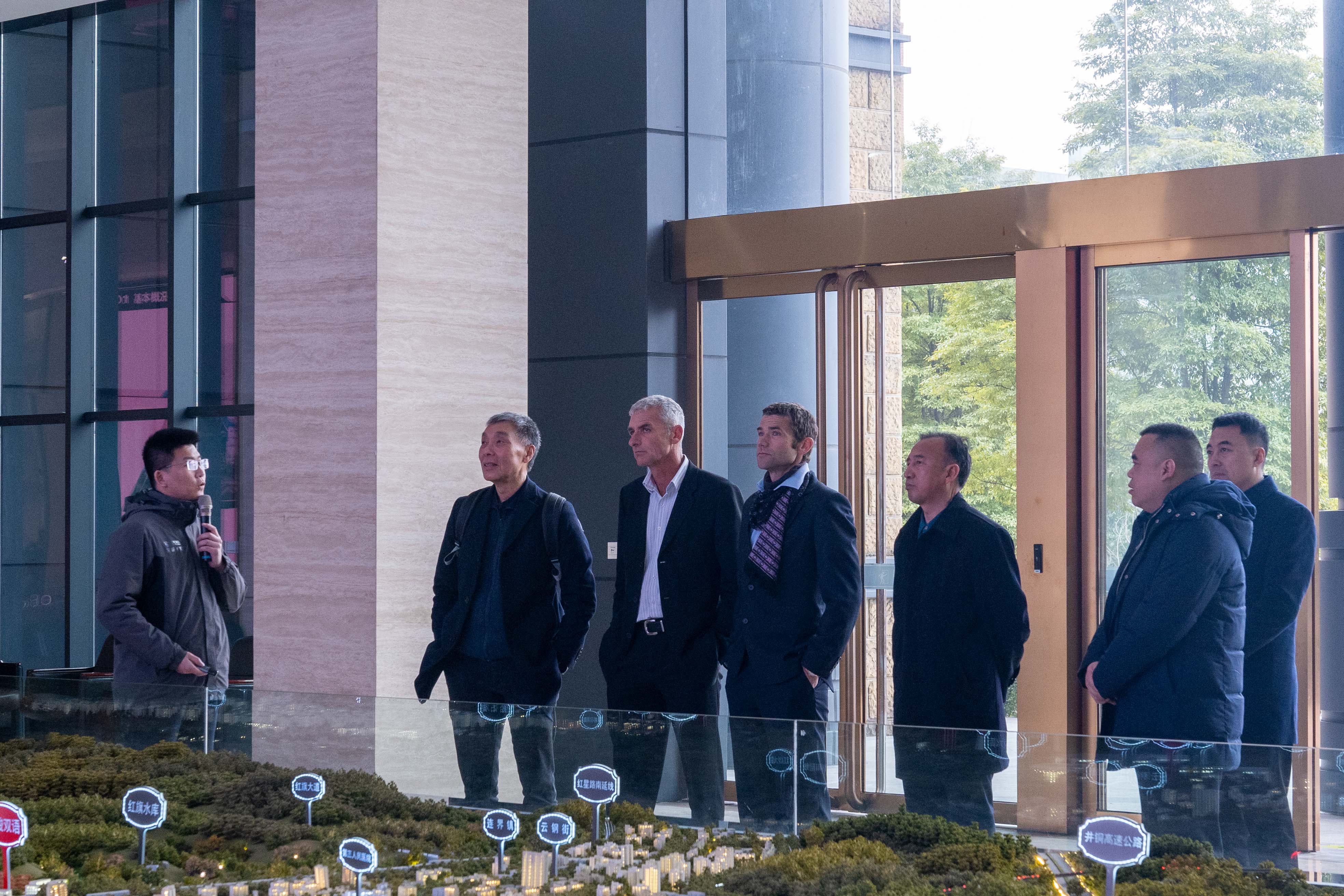 新西兰阿文塔纳公司一行莅临汇赢考察交流