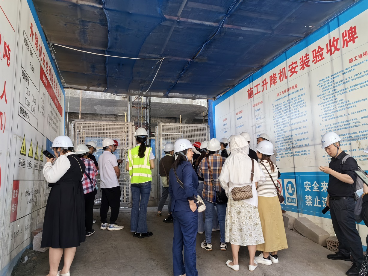 业主说好才是真的好！——众欣森林开展工地开放日活动