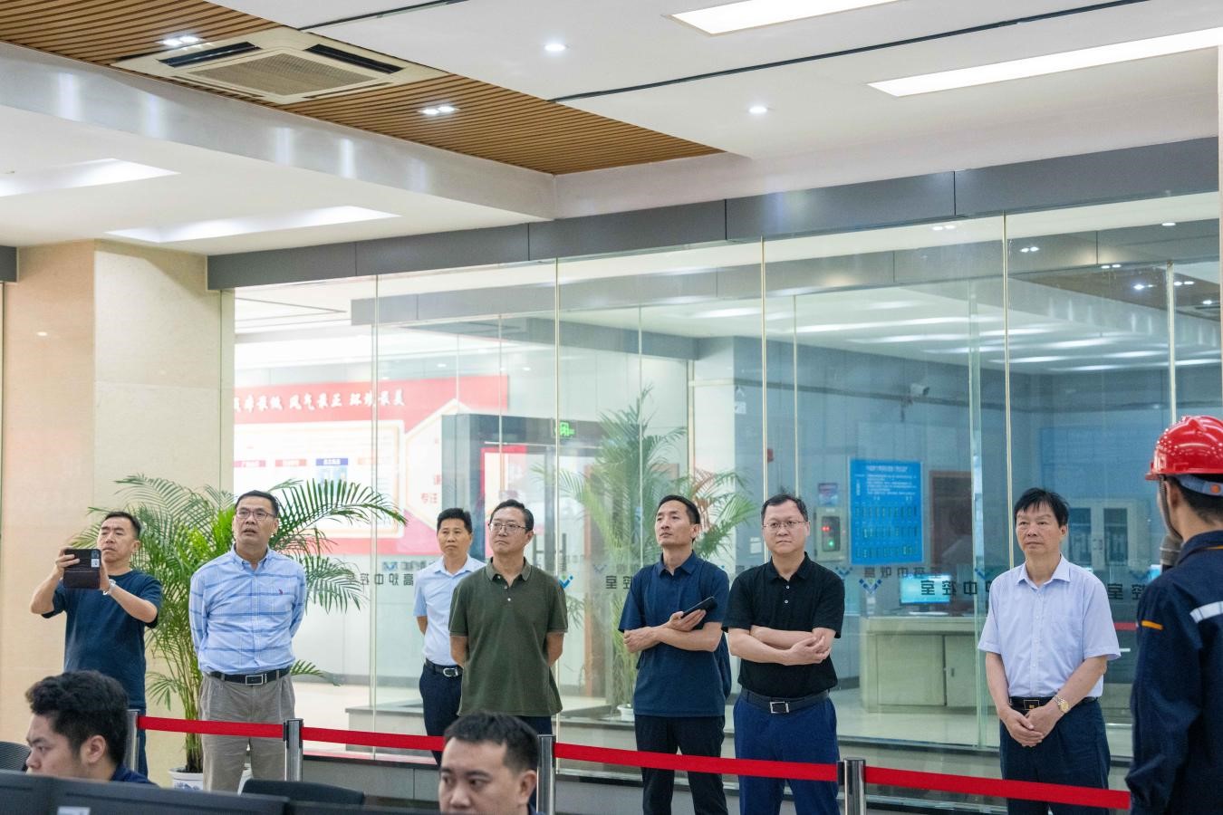 民生银行一行赴汇赢连界基地考察交流(图3)