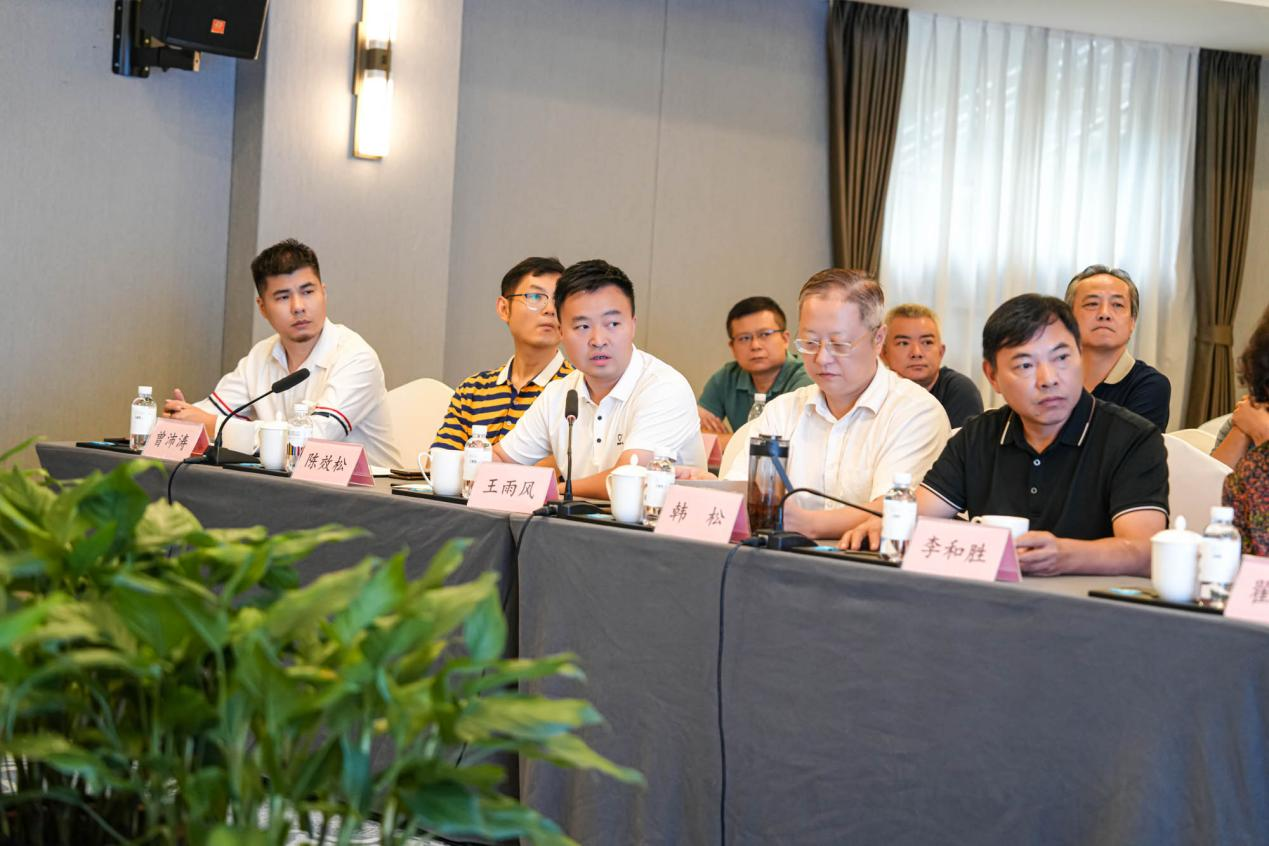 省直工委一行到汇赢开展组织生活活动(图3)