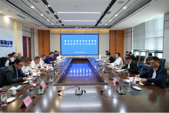 毕胜副市长带队到汇赢关心企业发展(图3)
