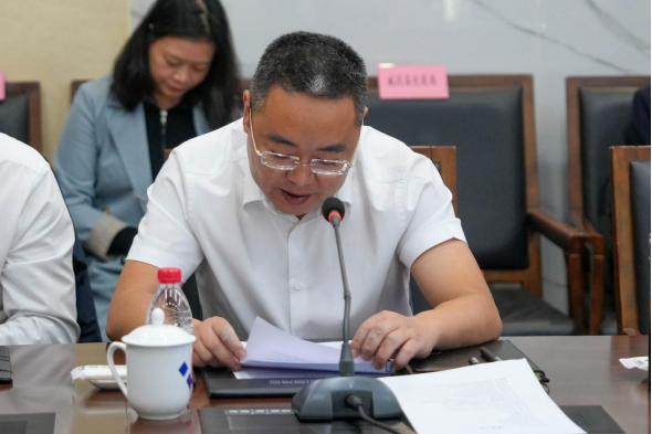 毕胜副市长带队到汇赢关心企业发展(图4)