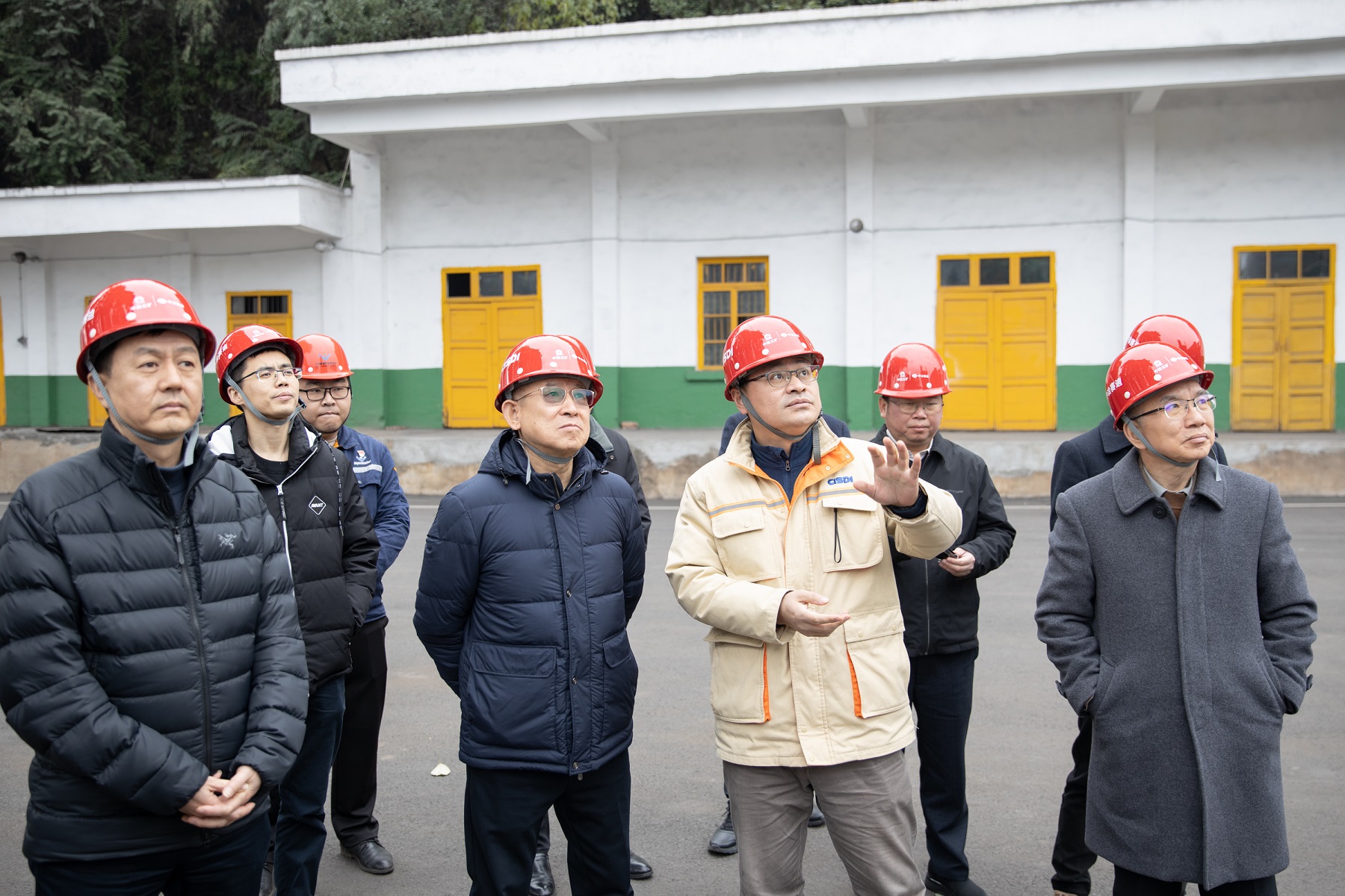 中钢协骆铁军副会长一行到访汇赢国际(图3)