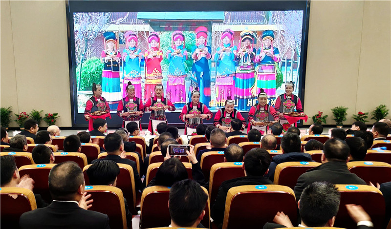 创造奇迹 追求卓越——汇赢国际召开班组凝聚力建设交流会(图6) 创造奇迹 追求卓越——汇赢国际召开班组凝聚力建设交流会(图6)