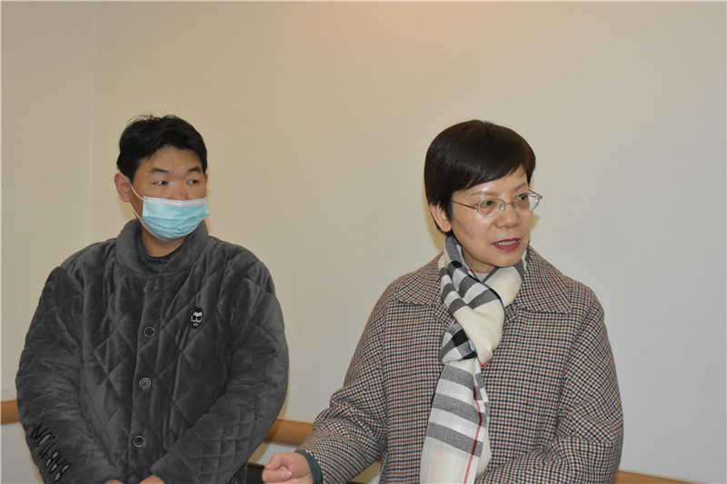 市总工会领导到汇赢慰问困难员工暨劳模代表(图2)