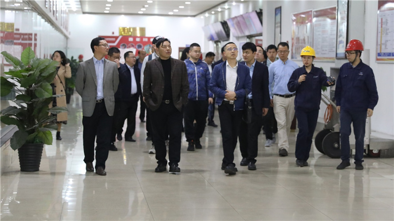 市经信局\内江师范学院莅临汇赢调研(图1)