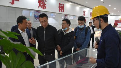 成都冶金实验厂到汇赢连界基地考察交流