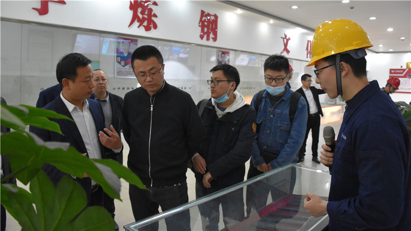 成都冶金实验厂到汇赢连界基地考察交流(图1)