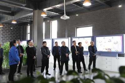 资中县领导到汇赢连界生产基地开展专题调研