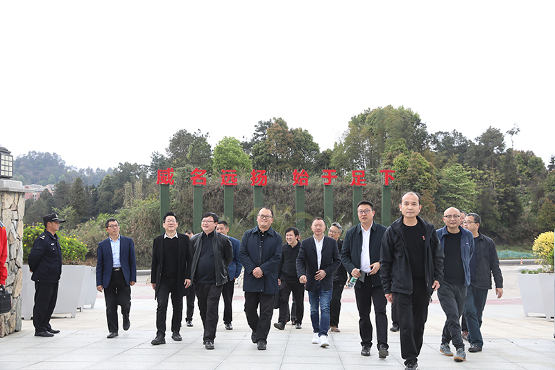 资中县领导到汇赢连界生产基地开展专题调研(图3)