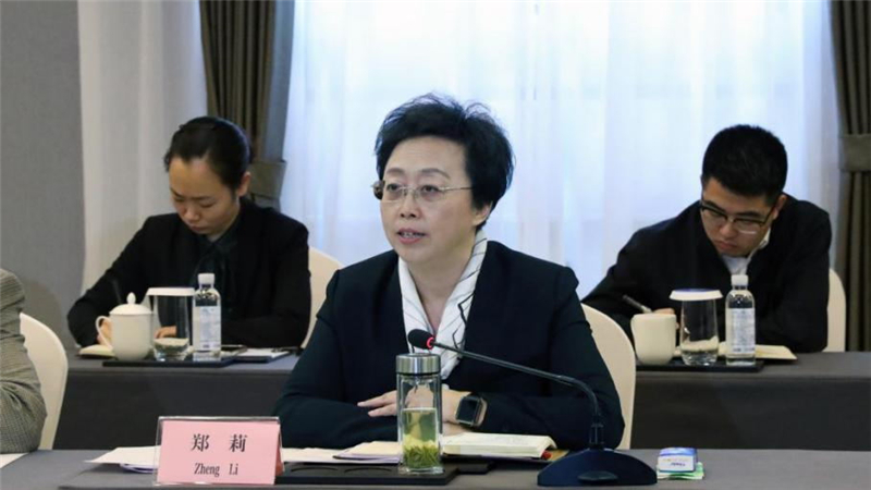 内江市市长郑莉一行到汇赢国际座谈交流(图7)