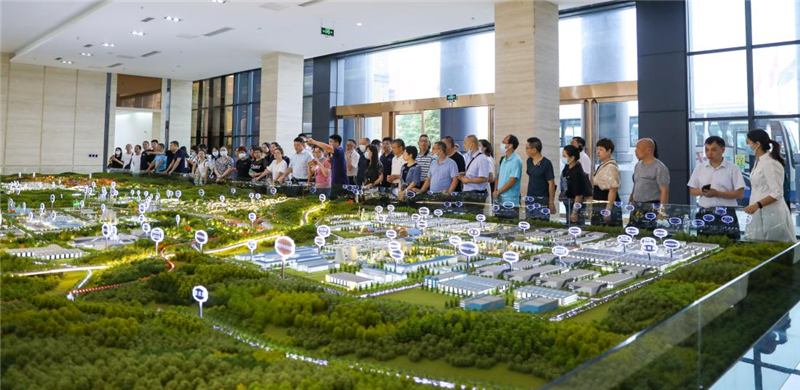 内江市总工会组织直属企业主席来汇赢参观学习(图1) 内江市总工会组织直属企业主席来汇赢参观学习(图1)